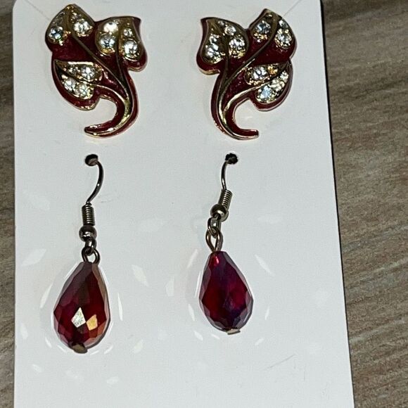 Vintage Floral Dangling Earring Lot Faceted Dangles Enameled Floral - Picture 1 of 7